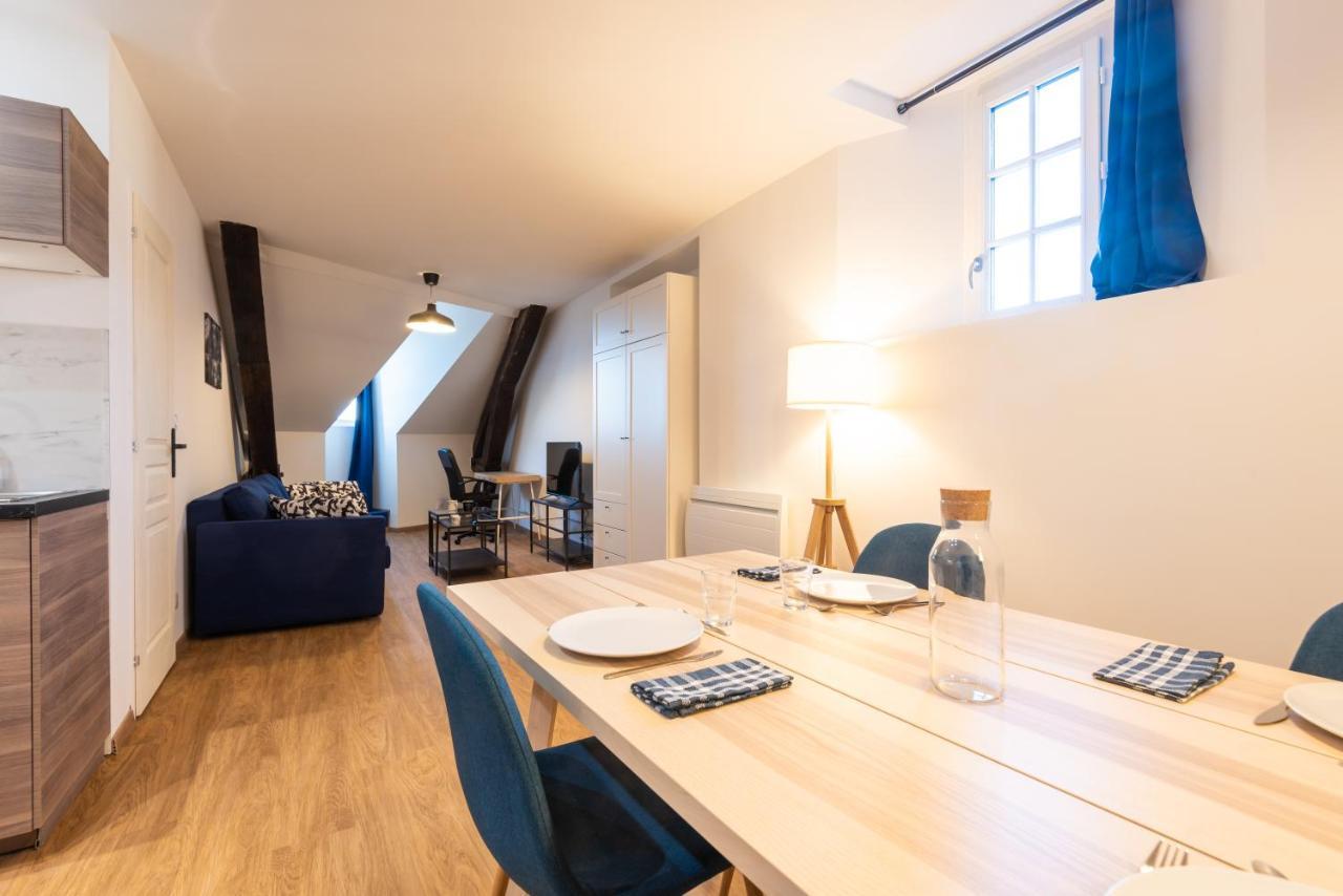 Appartement Coeur De Ville - Au Calme - Wifi - Four, Lave-Seche Linge Pau Εξωτερικό φωτογραφία